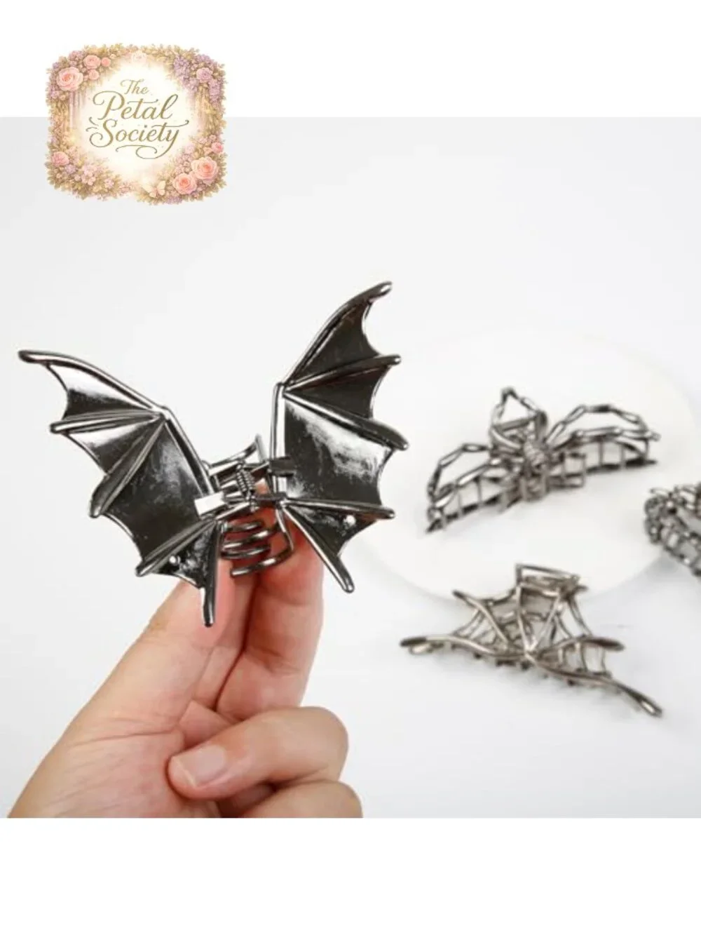 4 Piece Gothic Hair Clips Metal Skull Bat Spider Web Claw Clips